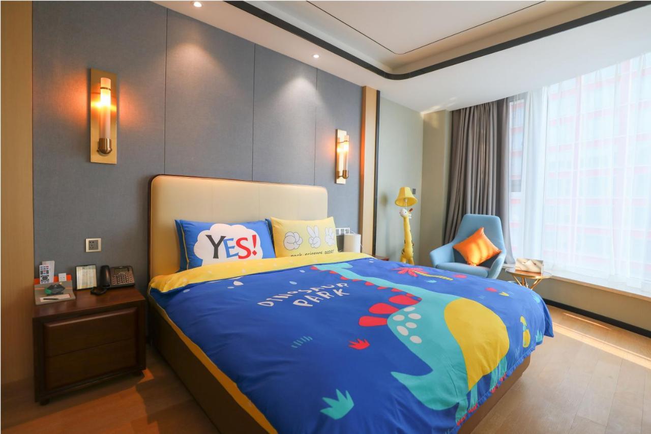 Jinling Funhome Hotel Nanjing Jiulong Lake - Nanjing South Railway Station 외부 사진
